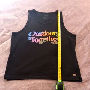 THE NORTH FACE Women's Cotton Pride Graphic Tank Top Black Sz Medium